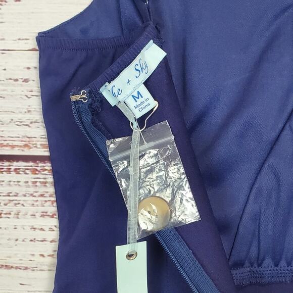 She + Sky Navy Babydoll Sundress Size M Button Accent Zip Back Slit Front NWT - Picture 6 of 12